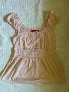 Elle Peach Lace-Trim Cap Sleeve Peplum Top